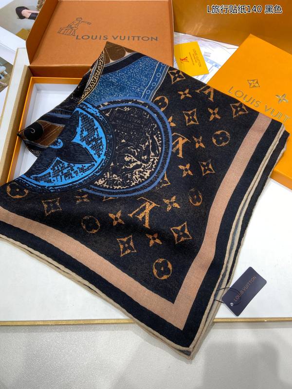 Louis Vuitton Scarf LVC00590